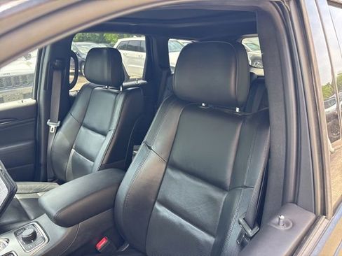 Used 2020 Jeep Grand Cherokee High Altitude AWD/4WD image 11