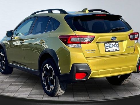 Used 2022 Subaru Crosstrek 2.5i Limited w/ Moonroof Package 2 AWD/4WD image 4
