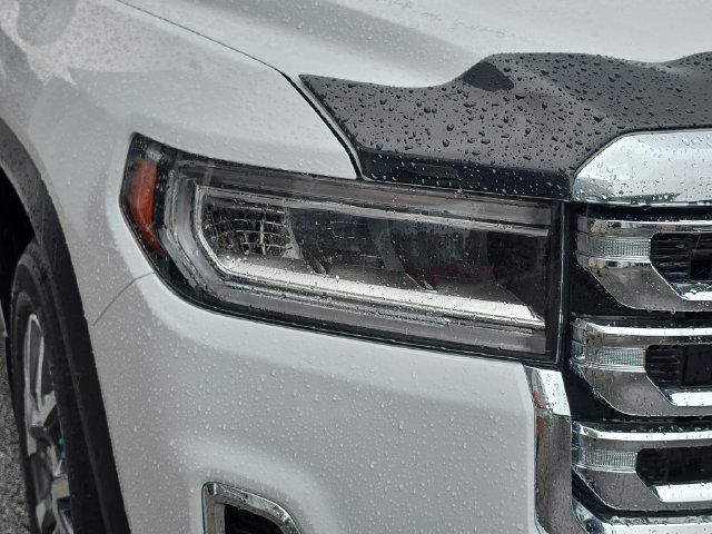 Certified 2023 GMC Acadia SLT FWD image 10