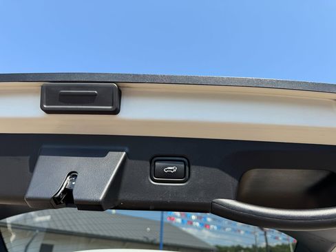 Used 2024 Hyundai Tucson SEL image 16