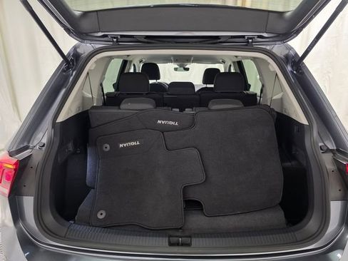 Certified 2024 Volkswagen Tiguan S image 39