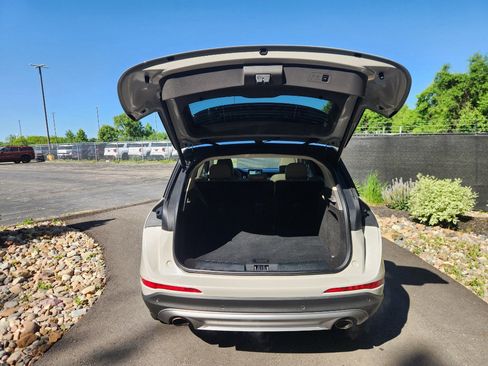 Used 2022 Lincoln Corsair Reserve w/ Equipment Group 201A image 22