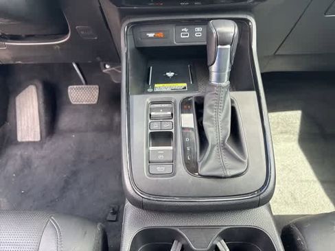 Used 2025 Honda CR-V EX-L image 18