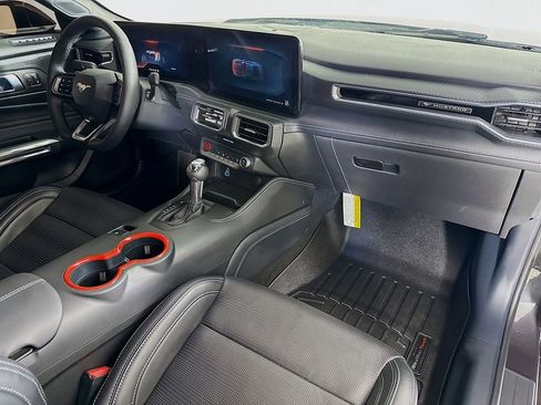 Used 2024 Ford Mustang GT Premium image 31