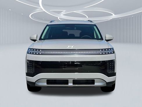 New 2026 Hyundai Ioniq 9 SEL image 12