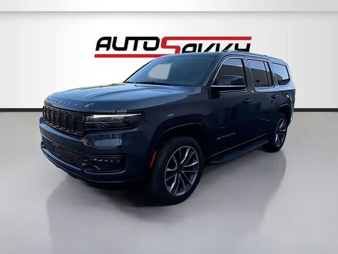 Used 2023 Jeep Wagoneer Series II w/ Premium Group I image 3