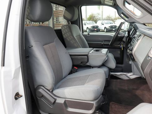 Used 2016 Ford F450 XLT image 34