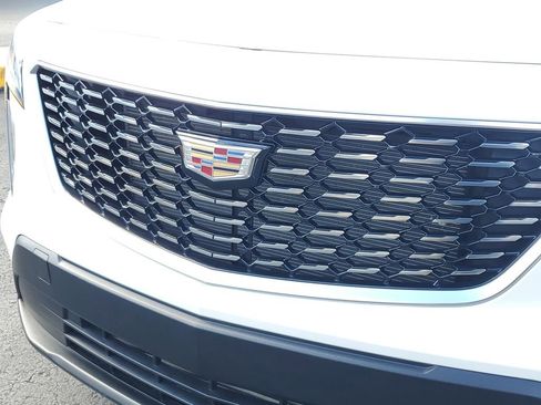 Used 2019 Cadillac XT4 Luxury image 9