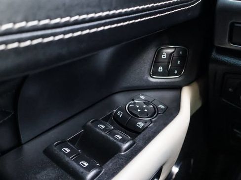 Used 2021 Ford Expedition Max Platinum AWD/4WD image 19
