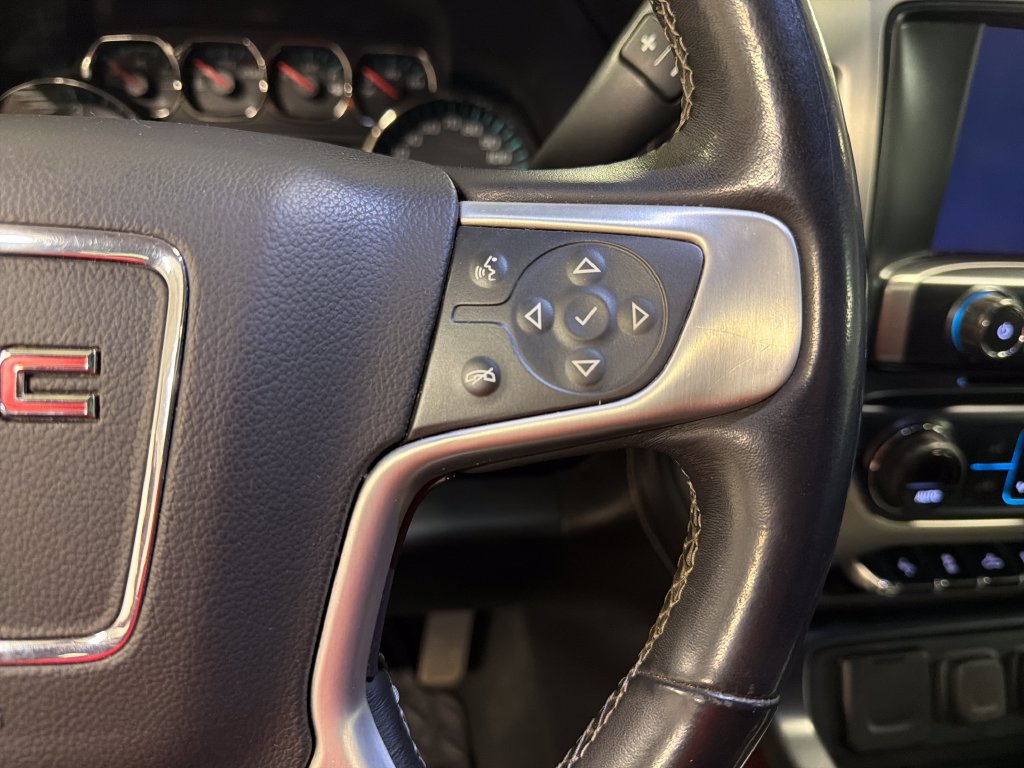Used 2018 GMC Sierra 1500 SLT AWD/4WD image 33