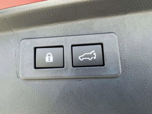 Certified 2025 Subaru Outback Touring XT w/ Tech Package 2 image 11