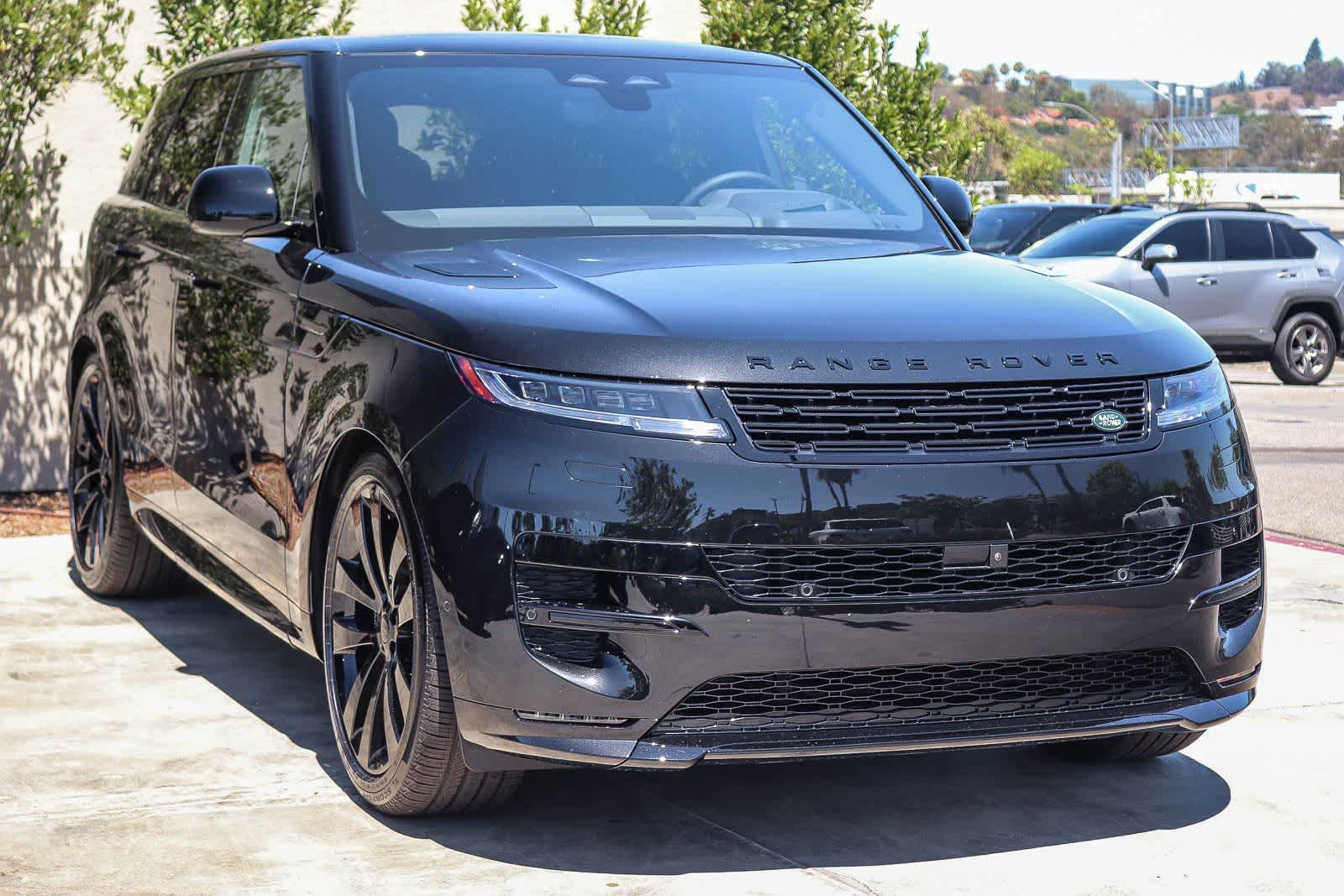 New 2026 Land Rover Range Rover Sport Dynamic SE AWD/4WD image 3