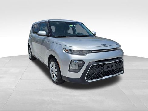 Used 2020 Kia Soul LX FWD image 7