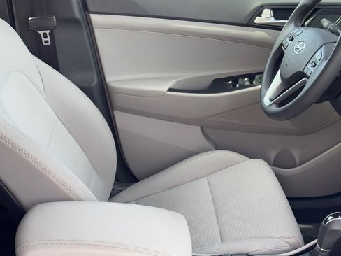 Used 2019 Hyundai Tucson SEL image 10