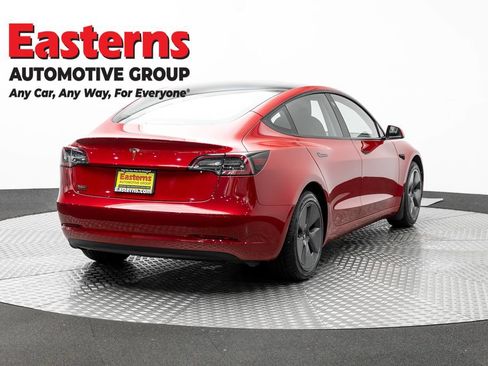 Used 2022 Tesla Model 3 Standard Range RWD image 5
