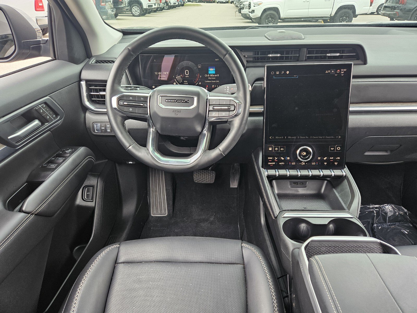 Used 2026 GMC Terrain Denali AWD/4WD image 12