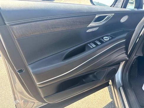 Used 2024 Genesis GV80 2.5T image 23