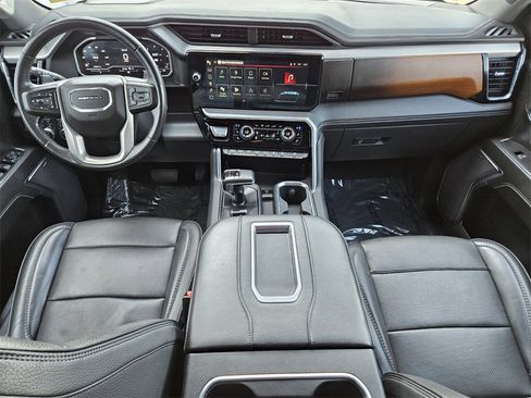Used 2022 GMC Sierra 1500 Denali w/ Technology Package image 12