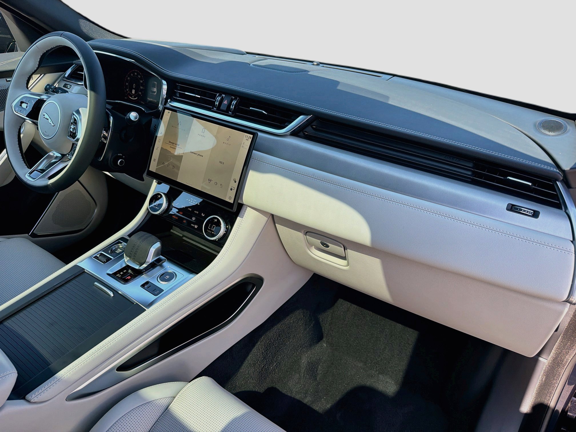 New 2026 Jaguar F-PACE R-Dynamic S AWD/4WD image 14