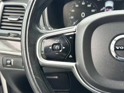 Used 2019 Volvo XC90 T6 Momentum w/ Advanced Package image 10