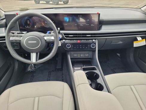 New 2026 Hyundai Sonata SEL FWD image 7