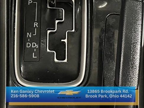 Used 2017 Mitsubishi Outlander ES image 17