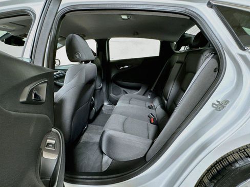 Certified 2025 Chevrolet Malibu LT FWD image 22