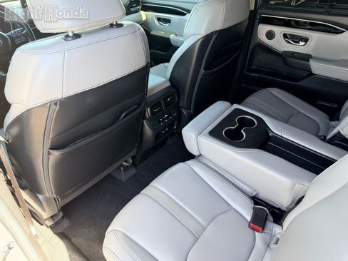 Used 2024 Honda Pilot EX-L image 14
