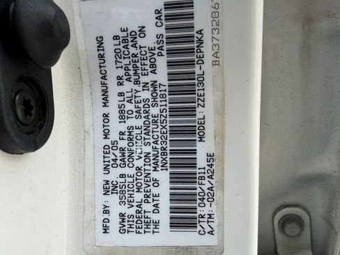 Used 2005 Toyota Corolla S FWD image 29