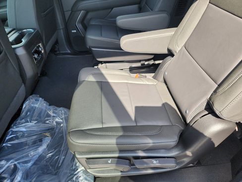 New 2026 Chevrolet Suburban LT w/ Comfort Package image 14