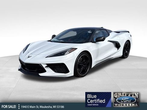 Used 2021 Chevrolet Corvette Stingray Premium Conv w/ Z51 Performance Package image 1