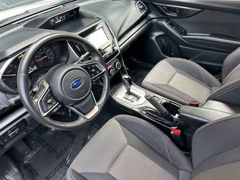 Used 2023 Subaru Crosstrek 2.0i Premium image 9