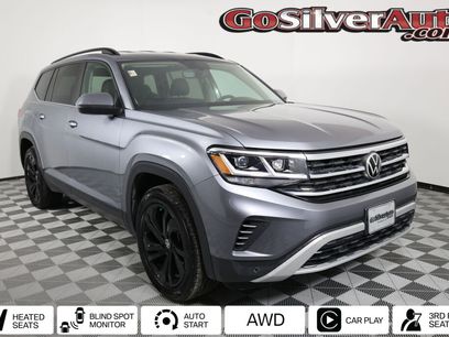 Used 2022 Volkswagen Atlas SE w/ Black Wheel Package