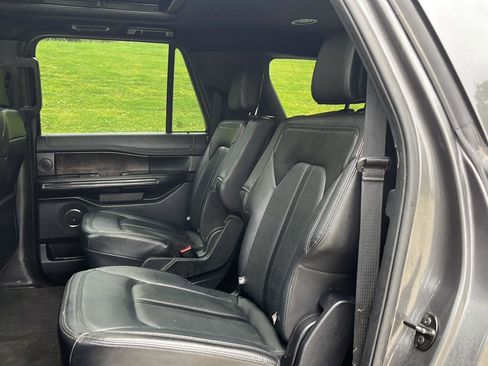 Used 2020 Ford Expedition Max Limited w/ Special Edition Package AWD/4WD image 22