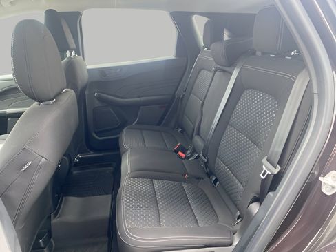 Used 2023 Ford Escape Active image 11