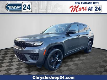 Used 2022 Jeep Grand Cherokee Altitude