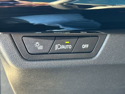 Used 2025 BMW X2 xDrive28i image 23