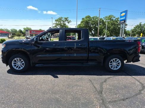 Used 2025 Chevrolet Silverado 1500 RST AWD/4WD image 5