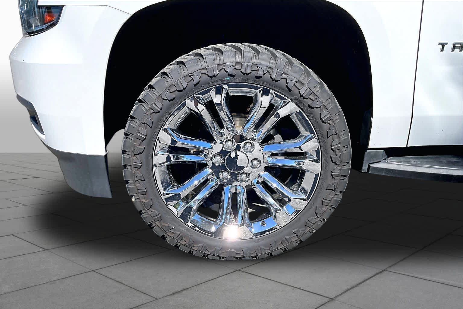 Used 2019 Chevrolet Tahoe LT AWD/4WD image 11