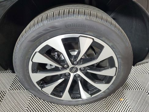 New 2026 Audi Q3 quattro 2.0T AWD/4WD image 11