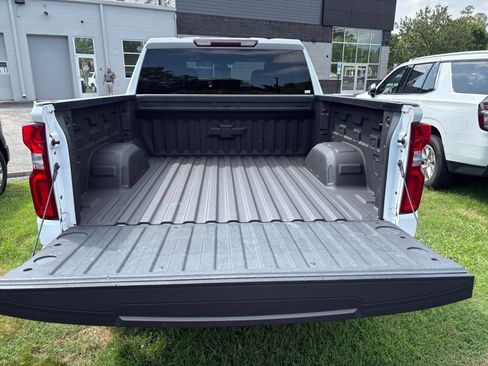 Used 2021 Chevrolet Silverado 1500 Custom Trail Boss w/ LPO, Dark Essentials Package AWD/4WD image 19