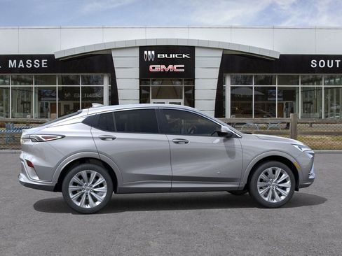 New 2026 Buick Envista Avenir image 5
