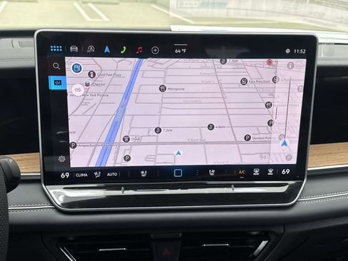 New 2026 Volkswagen Tiguan SEL R-Line AWD/4WD image 27
