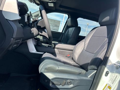 New 2026 Toyota Tundra Platinum image 10
