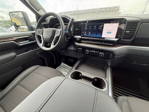 New 2026 Chevrolet Silverado 2500 LT w/ Trail Boss Package AWD/4WD image 3
