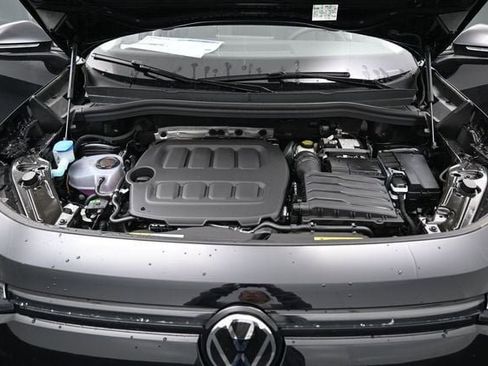 New 2026 Volkswagen Tiguan SE AWD/4WD image 15