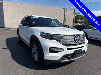 Used 2022 Ford Explorer Limited image 1