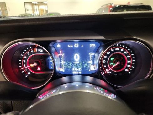 Used 2022 Jeep Gladiator Rubicon w/ LED Lighting Group image 13