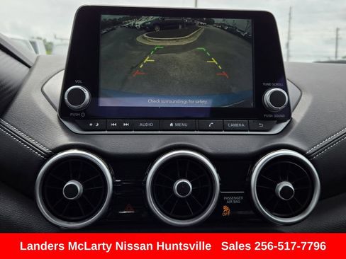 Used 2024 Nissan Sentra SV FWD image 19