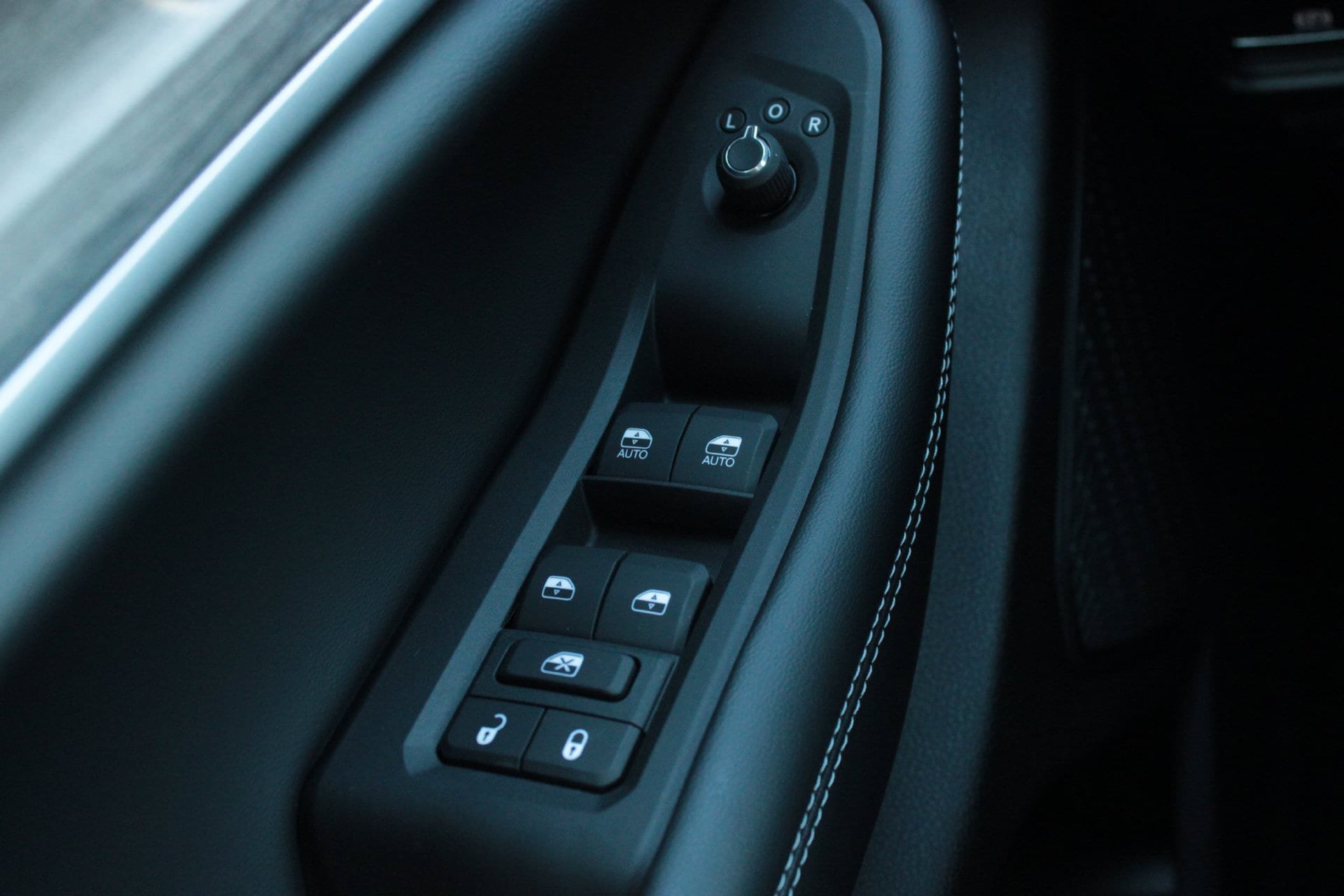 New 2027 Jeep Grand Cherokee 4WD image 25
